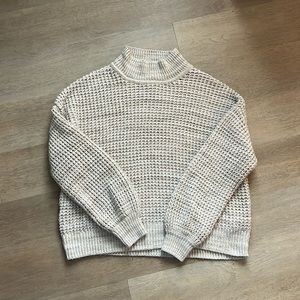 XL Cream GAP Turtleneck